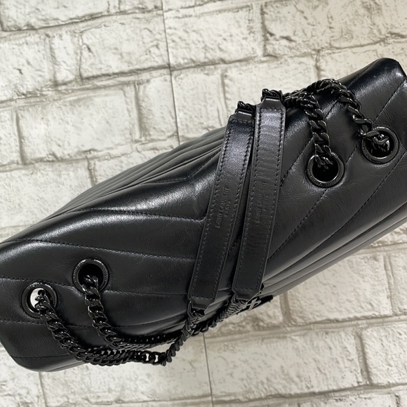 YSL LOULOU MEDIUM CHAIN BAG - Picture 4 of 17